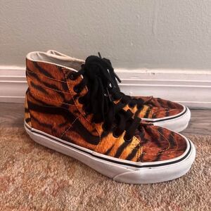 Vans Tapered Tiger High Top Sneakers m5 W6.5
